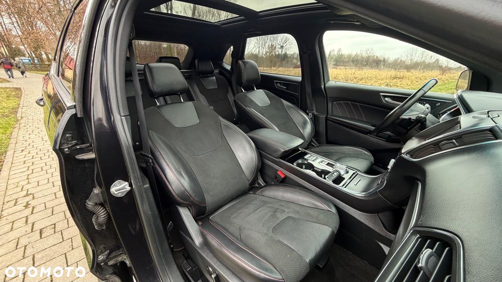 Ford Edge 2.0 EcoBlue Bi-Turbo 4x4 ST-LINE - 24