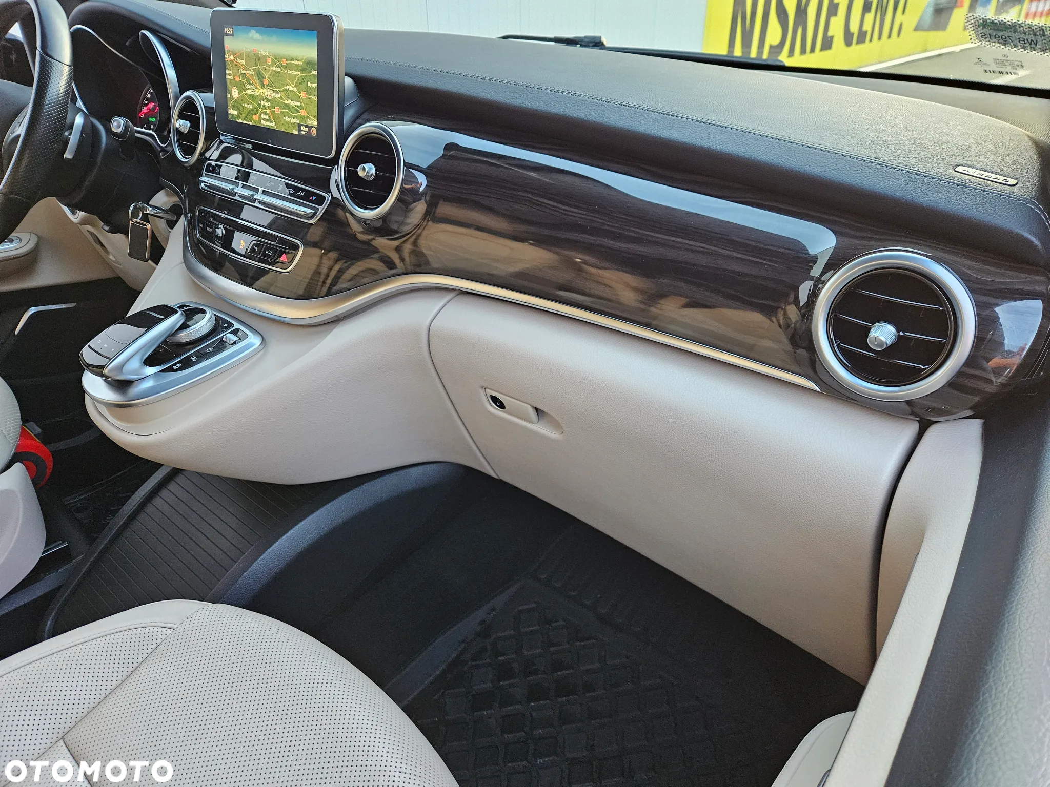 Mercedes-Benz Klasa V 250 d 4-Matic Avantgarde 7G-Tronic (d³ugi) - 21