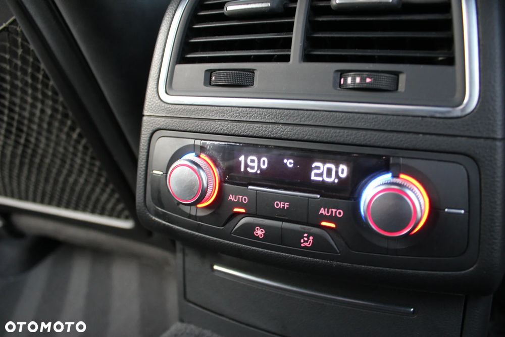 Audi A6 Avant 3.0 TDI quattro S tronic - 21