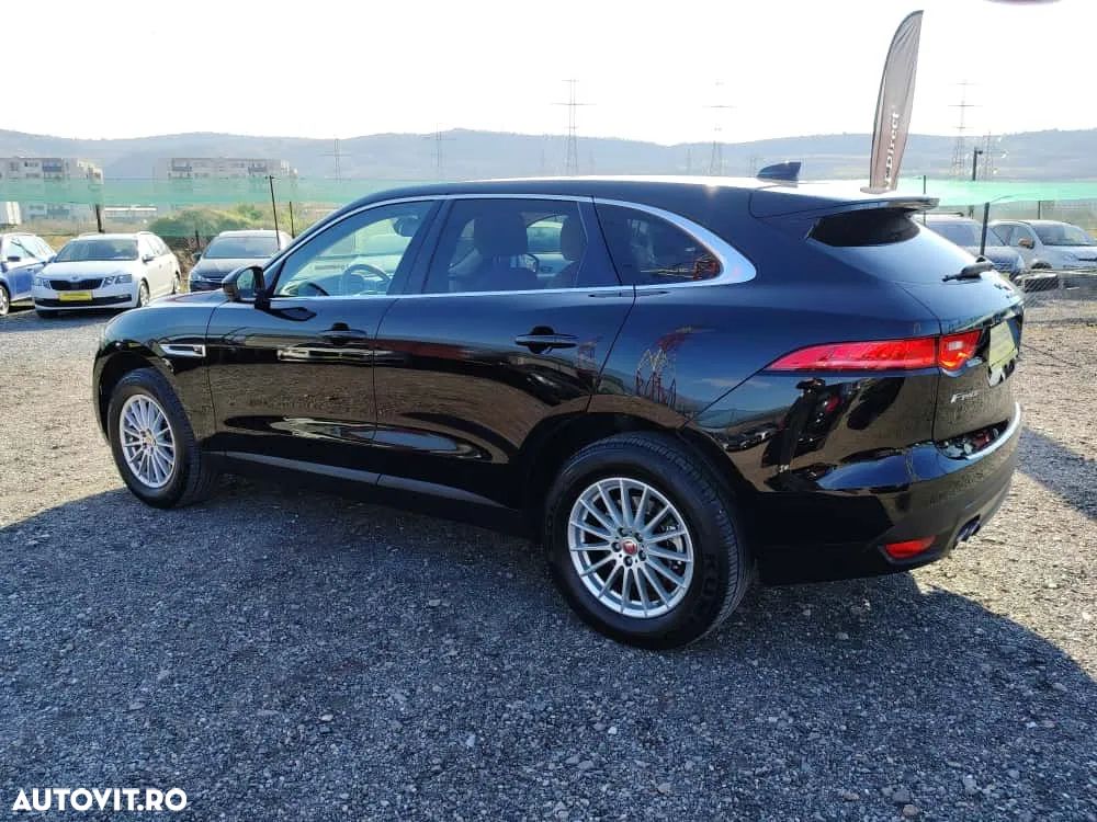 Jaguar F-Pace 20d AWD Prestige - 6