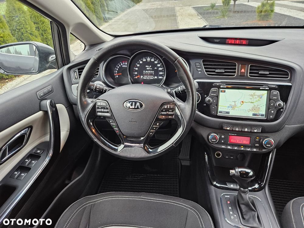 Kia Ceed 1.6 GDI DCT Platinum Edition - 13