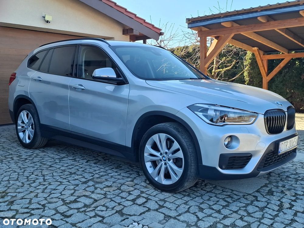 BMW X1 xDrive20i - 2