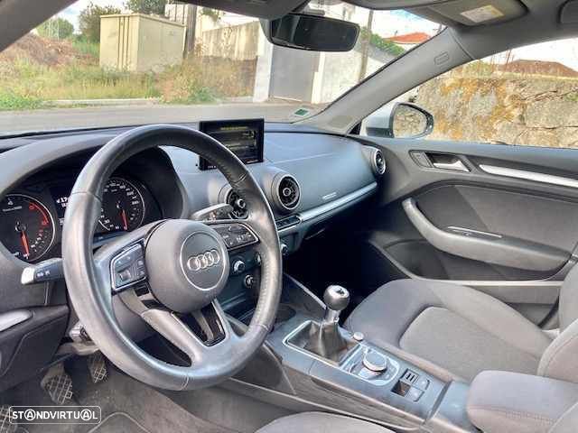 Audi A3 Sportback - 8