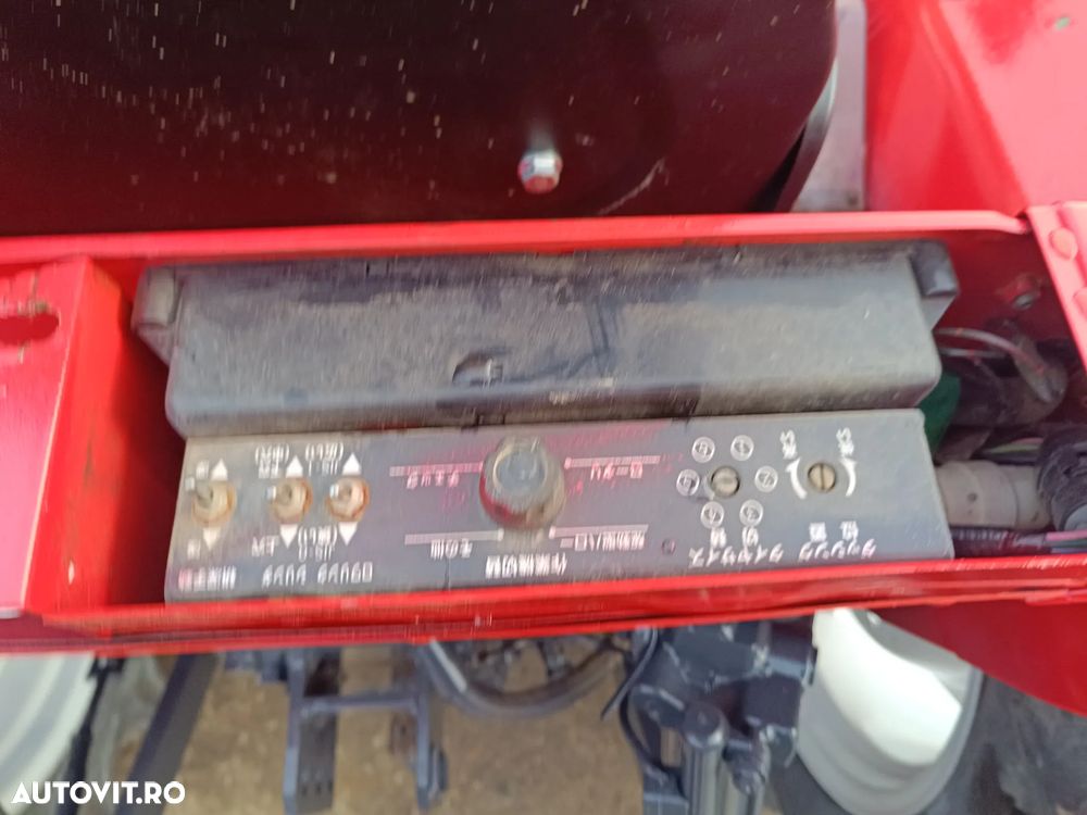 Mitsubishi MT24 - 11