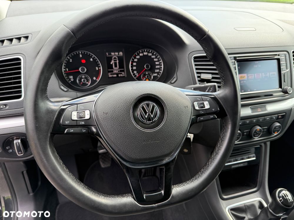 Volkswagen Sharan 2.0 TDI (BlueMotion Technology) Comfortline - 18