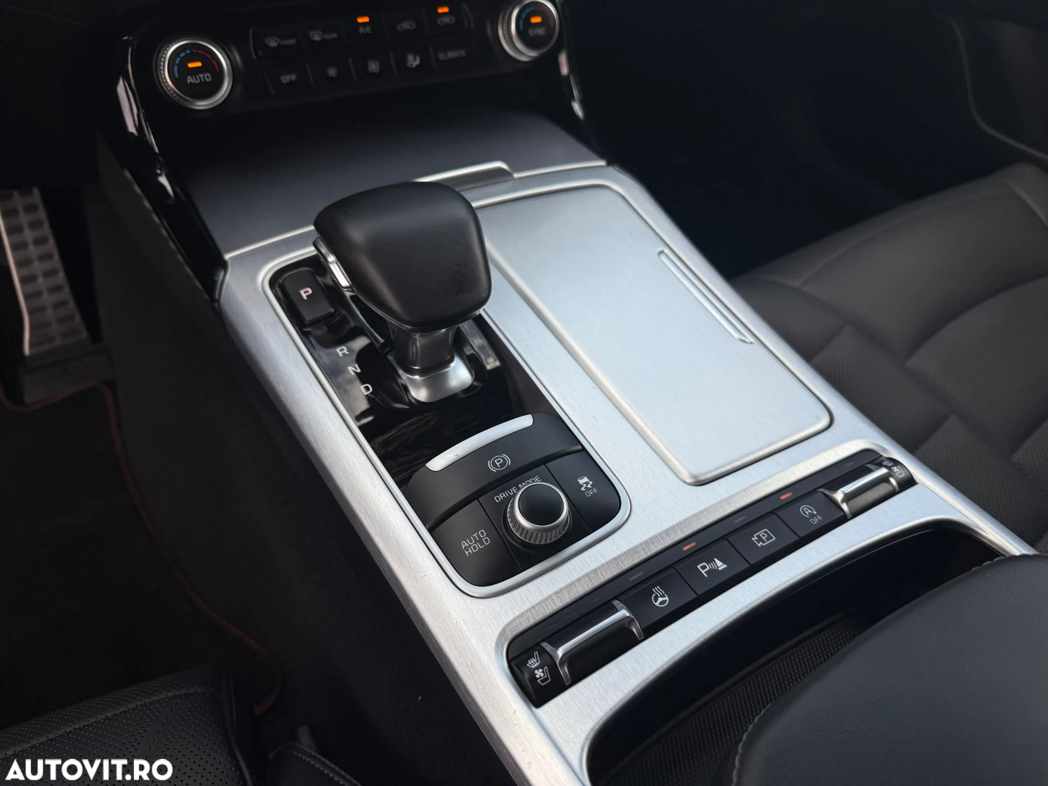 Kia Stinger 3.3 T-GDI AWD OPF GT - 27