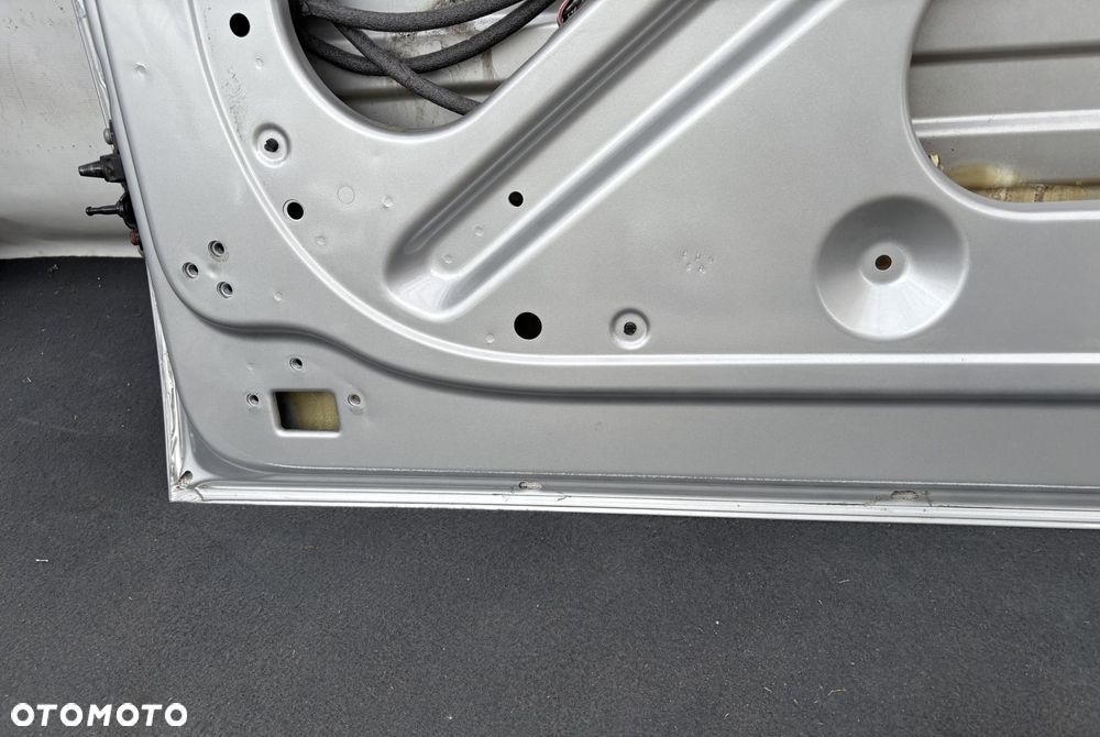 SPRINTER 906 VW CRAFTER 06- DRZWI SUWANE PRZESUWNE BOCZNE PRAWE SREBRNE - 12