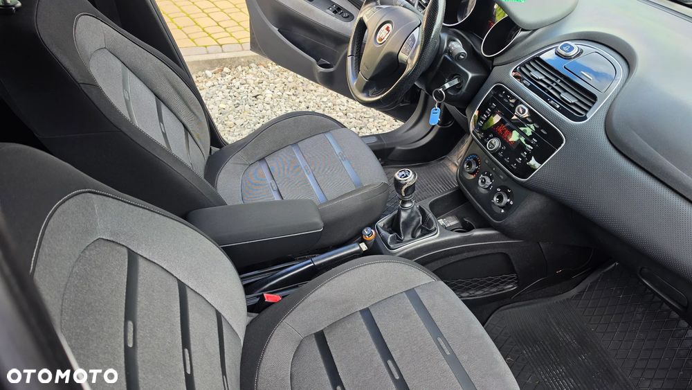 Fiat Punto Evo - 21