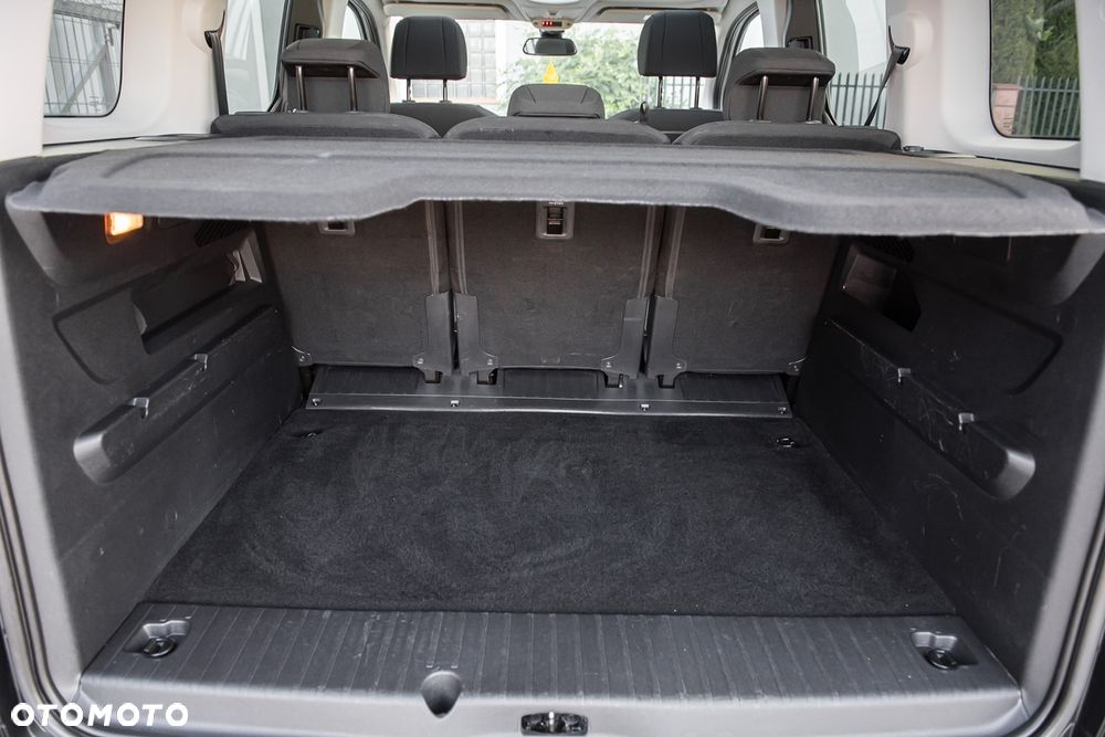 Citroën Berlingo XL BlueHDi 130 PLUS - 28