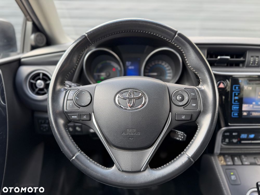 Toyota Auris Hybrid 135 Prestige - 15