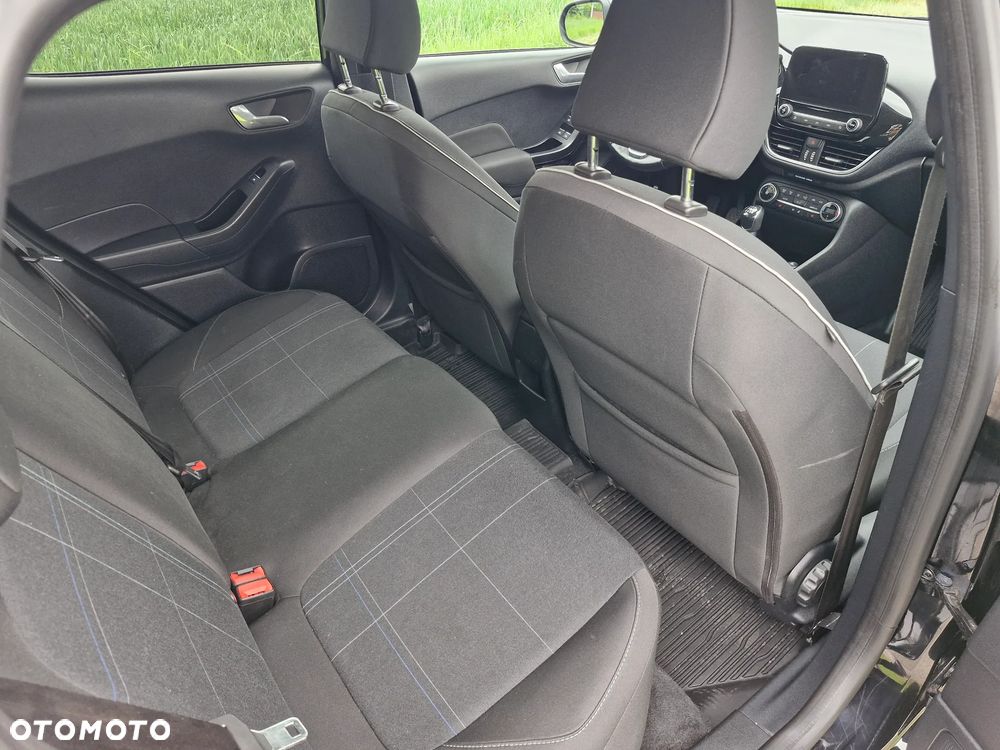 Ford Fiesta 1.0 EcoBoost S&S TITANIUM - 17