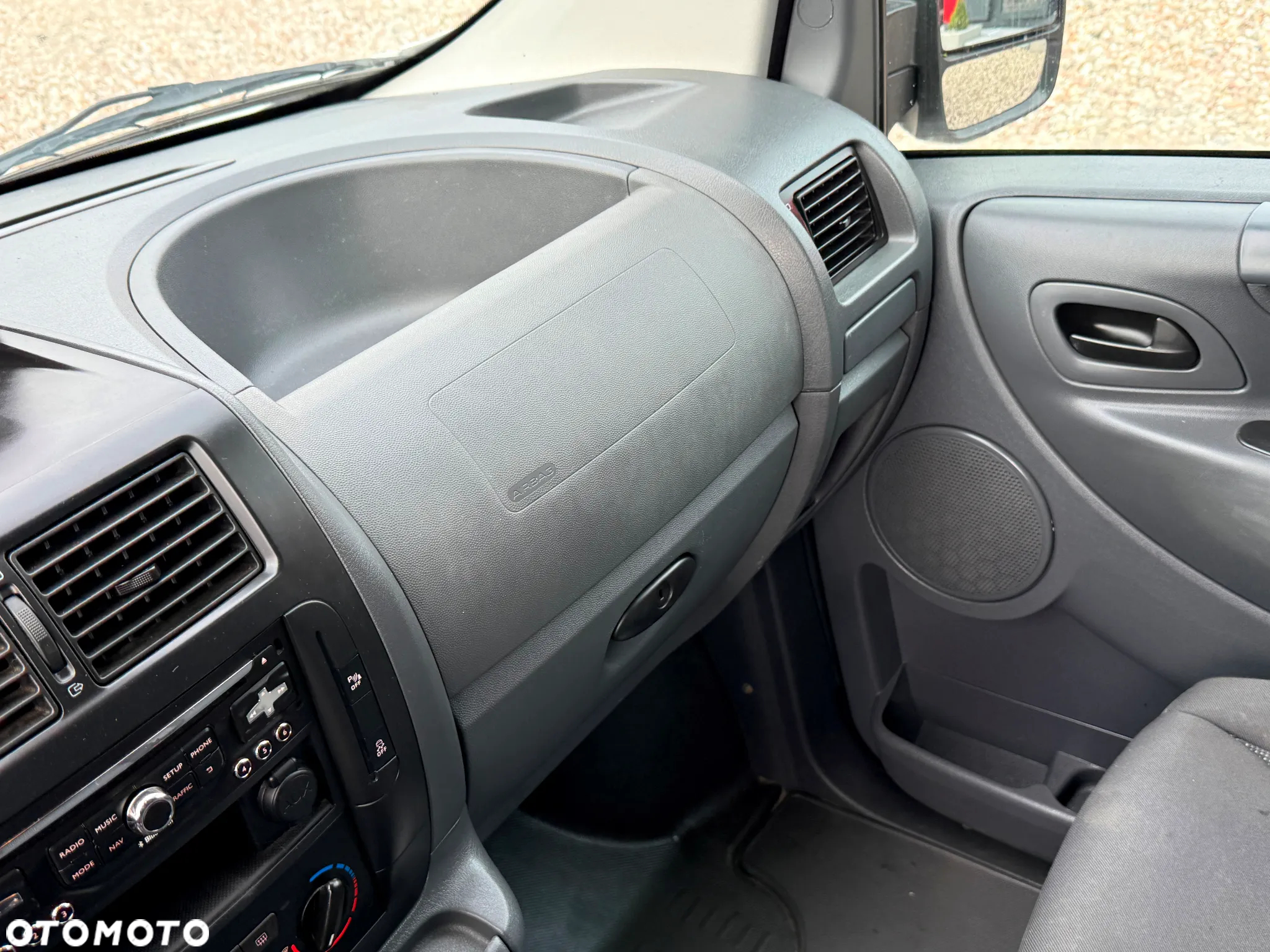 Peugeot Expert - 26