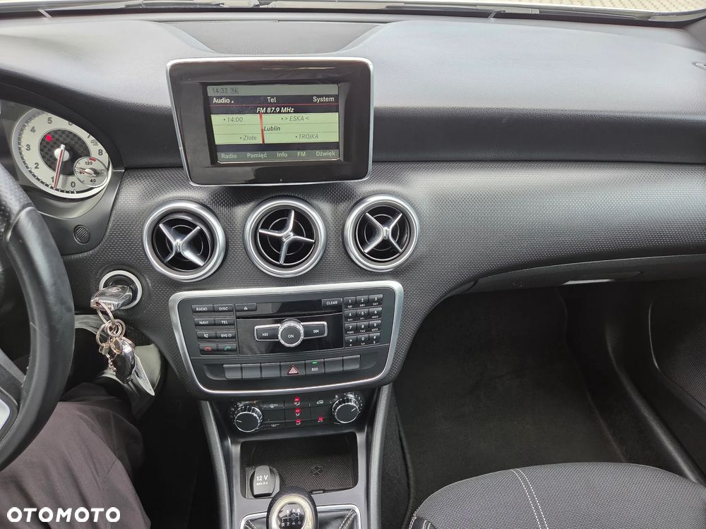 Mercedes-Benz Klasa A 180 Peak Edition - 12