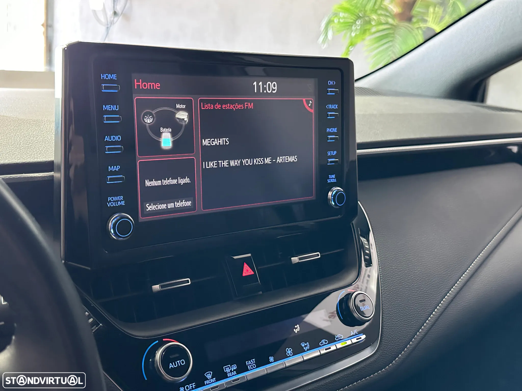 Toyota Corolla 1.8 Hybrid Comfort+P.Sport - 9