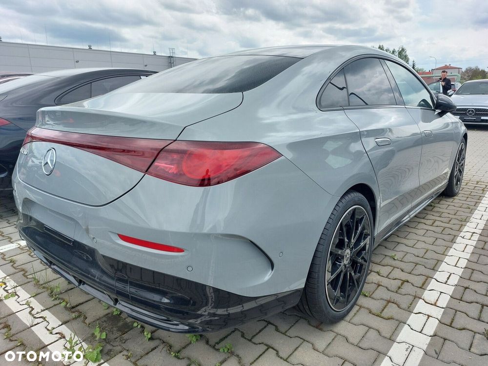 Mercedes-Benz CLA - 5