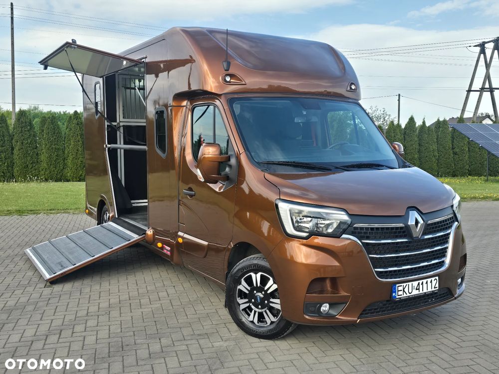 Renault Koniowóz-Master - 1