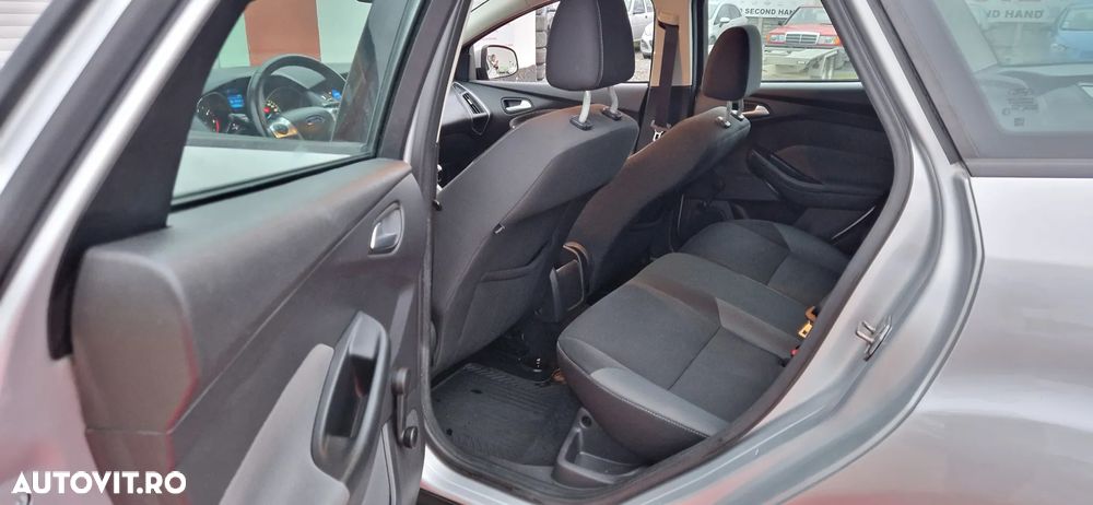 Ford Focus 1.6 TDCI DPF Trend - 17