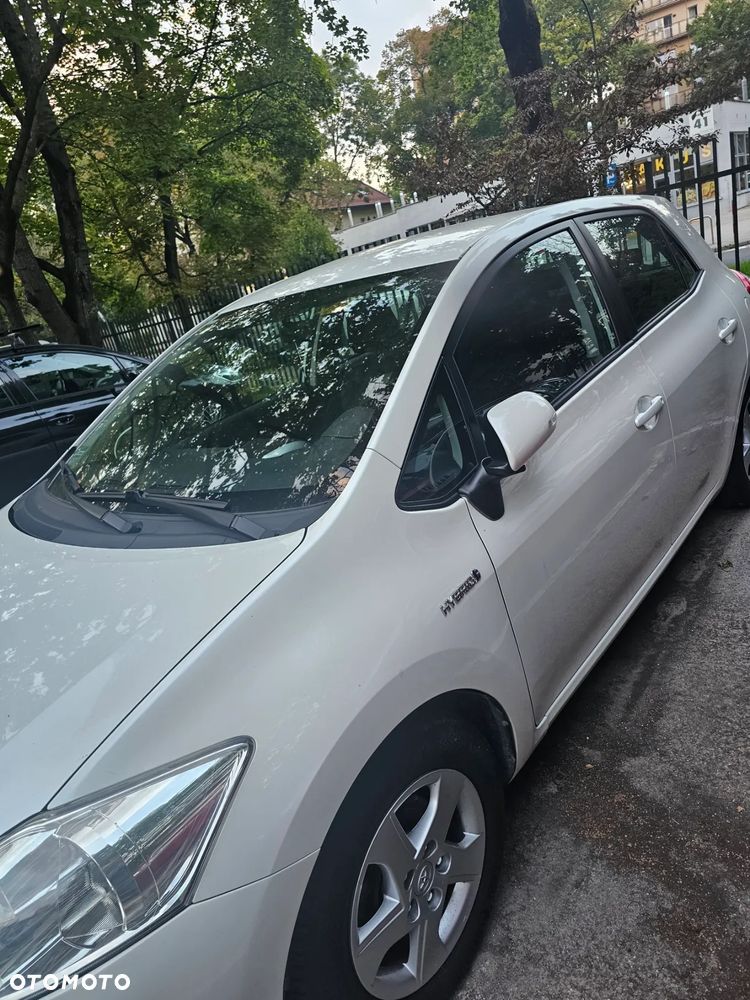 Toyota Auris 1.8 HSD Prestige NAVI - 3