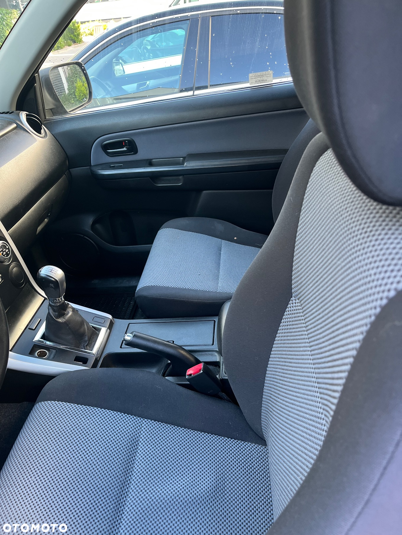 Suzuki Grand Vitara 1.6 - 16