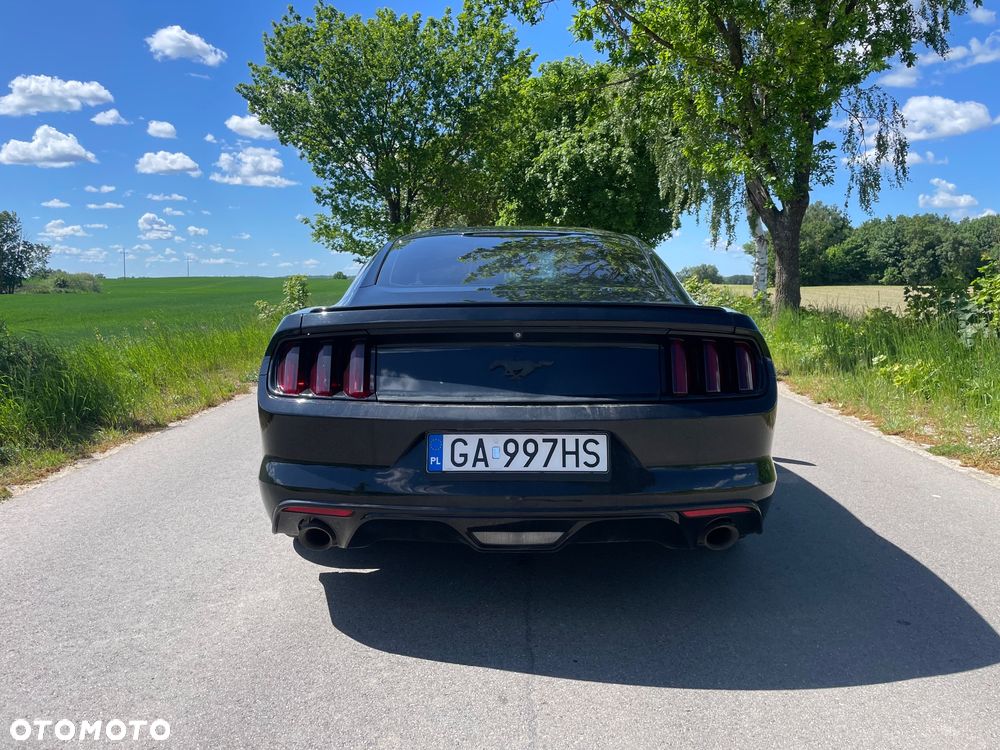 Ford Mustang 3.7 V6 - 5