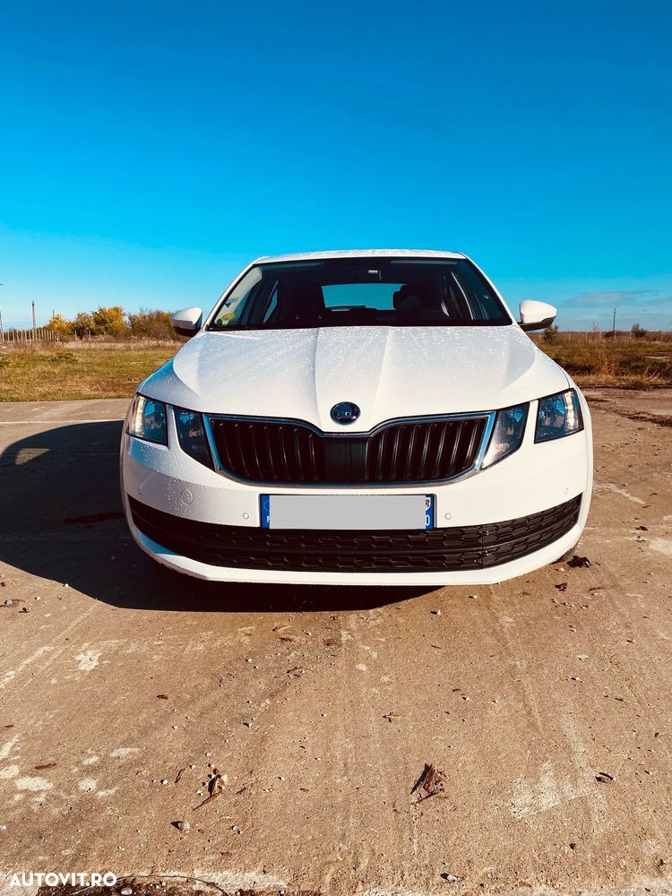 Skoda Octavia - 1