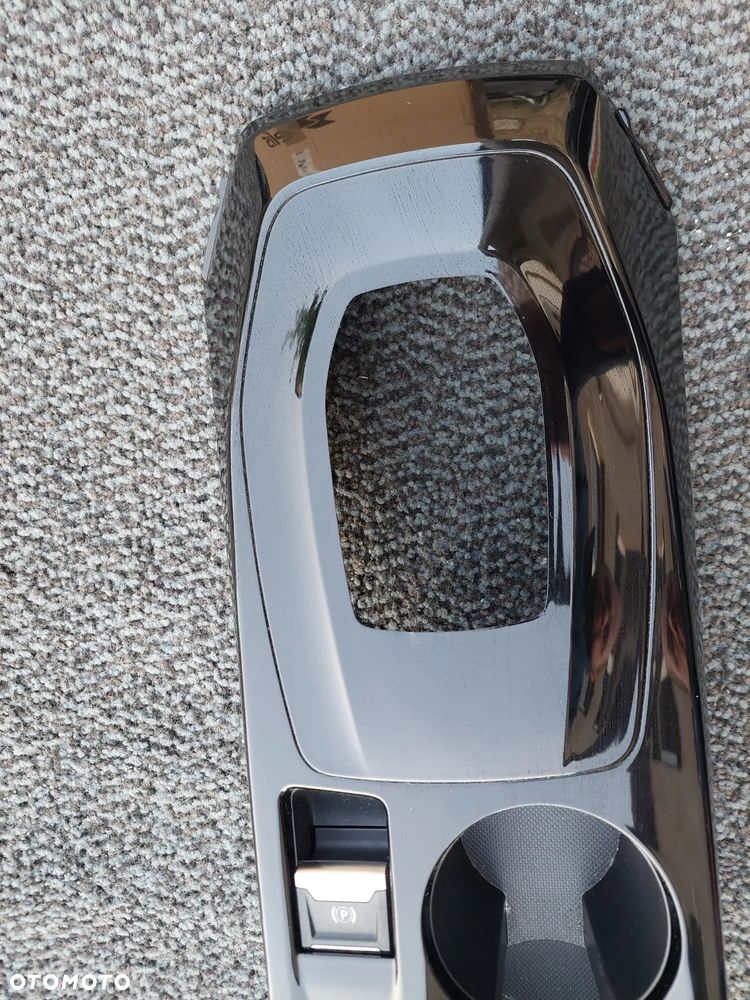 PEUGEOT 208 II 2008 II GT line PIANO BLACK RAMKA TUNELU ŚRODKOWEGO BIEGÓW RAF-AUTO CZĘŚCI 9839699980 - 3