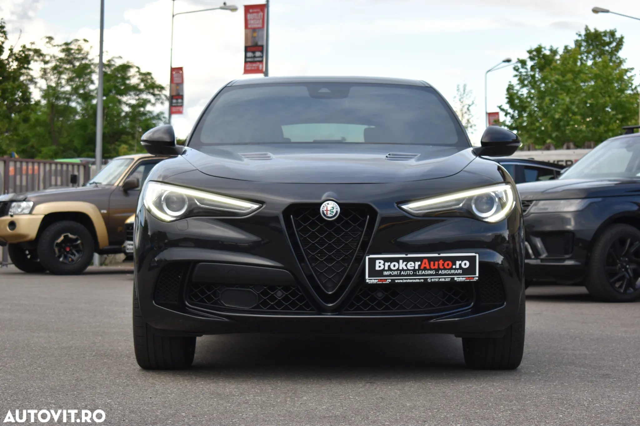 Alfa Romeo Stelvio V6 2.9 Bi-Turbo AT8-Q4 Quadrifoglio - 2
