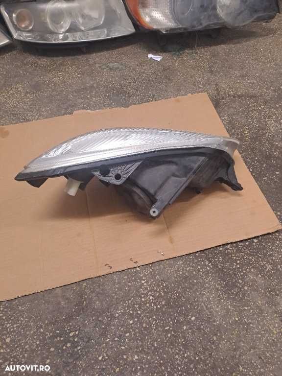 Far stanga Skoda Fabia 2 an 2007-2010 original Europa - 2