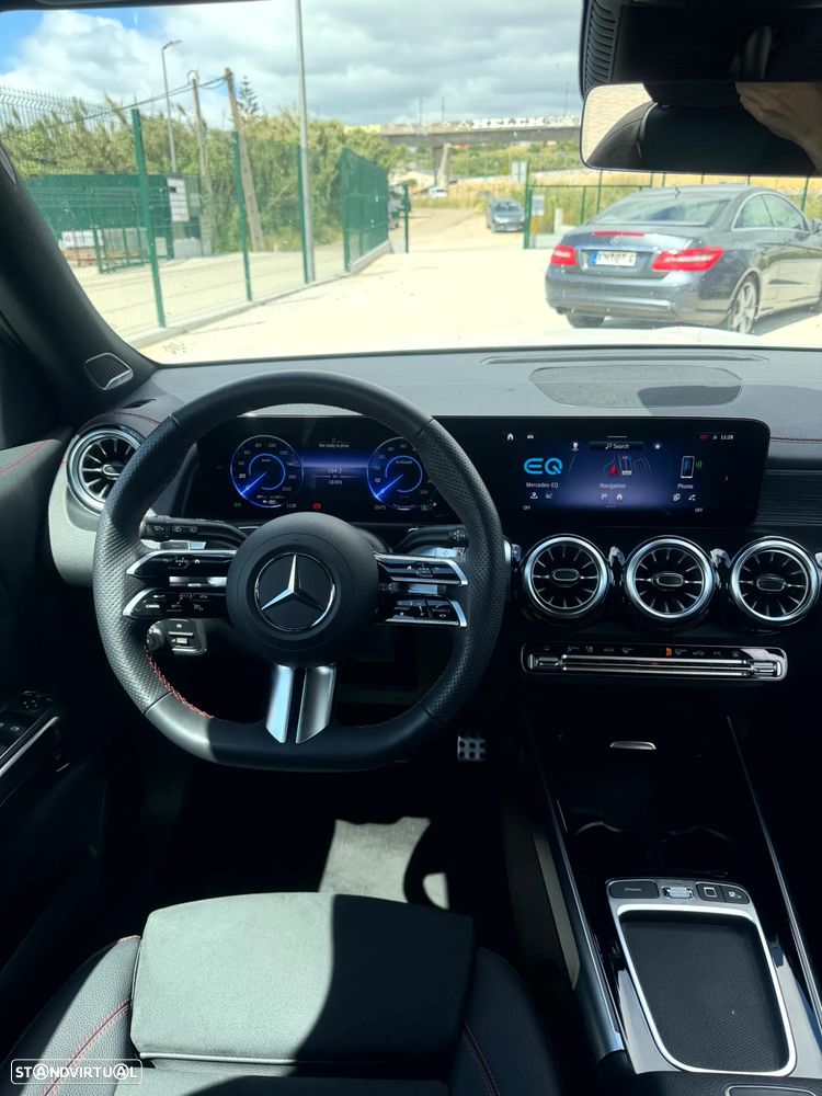 Mercedes-Benz EQB 250+ AMG Line - 23