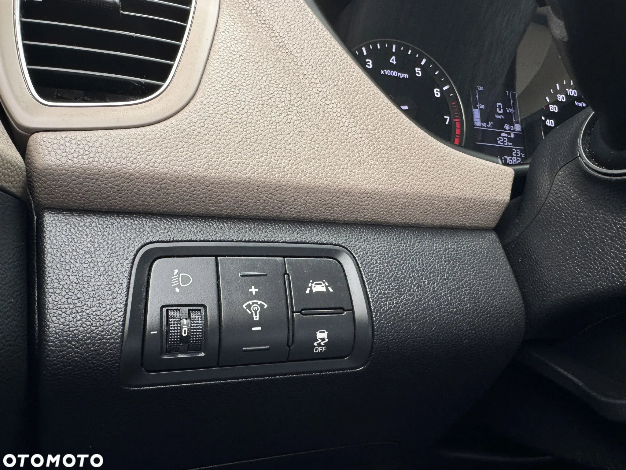 Hyundai i20 - 19