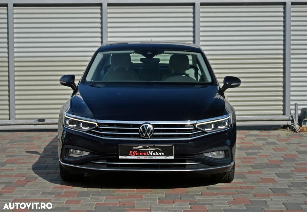 Volkswagen Passat 2.0 TDI DSG Highline - 12