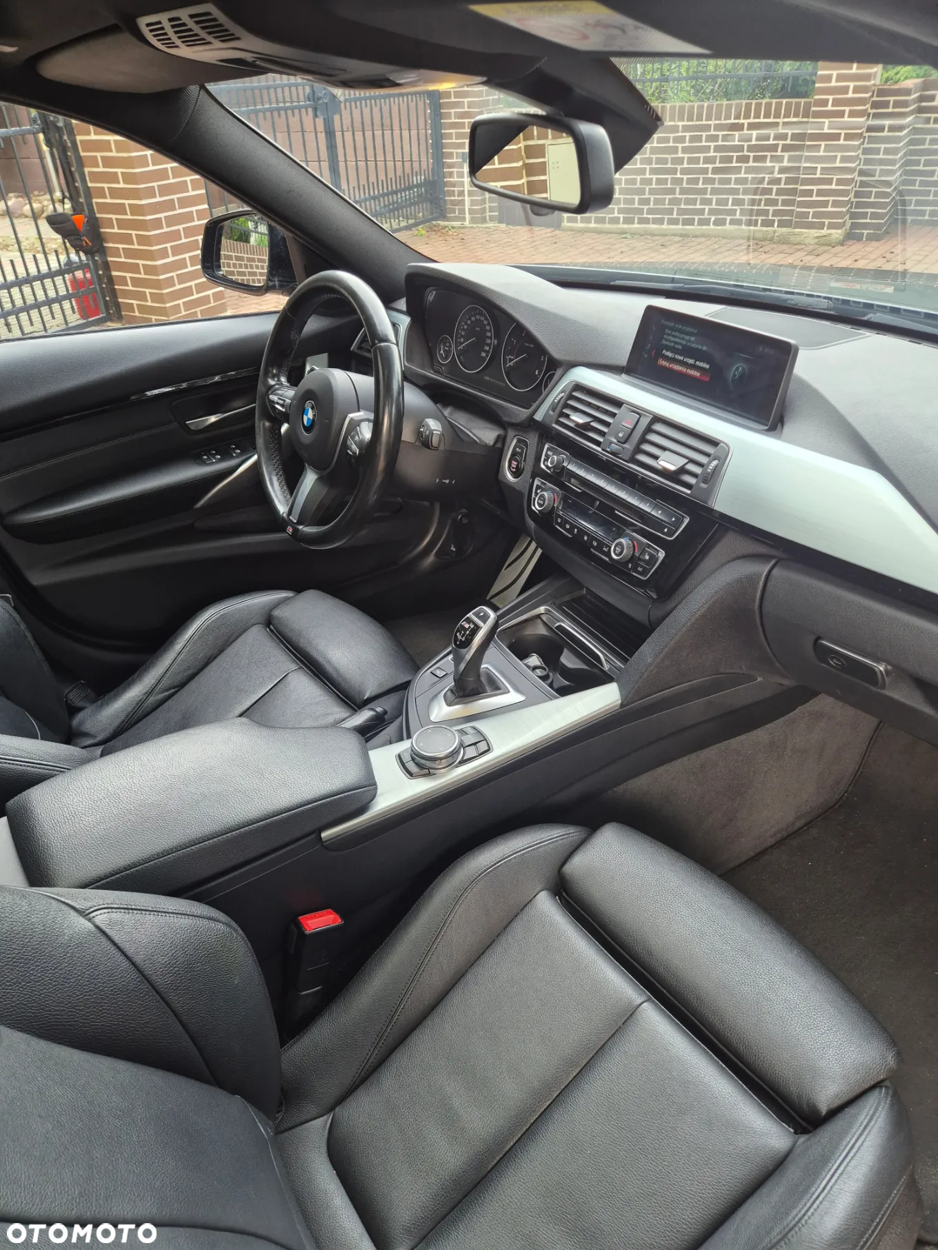 BMW Seria 3 320d Touring Edition M Sport Shadow - 9