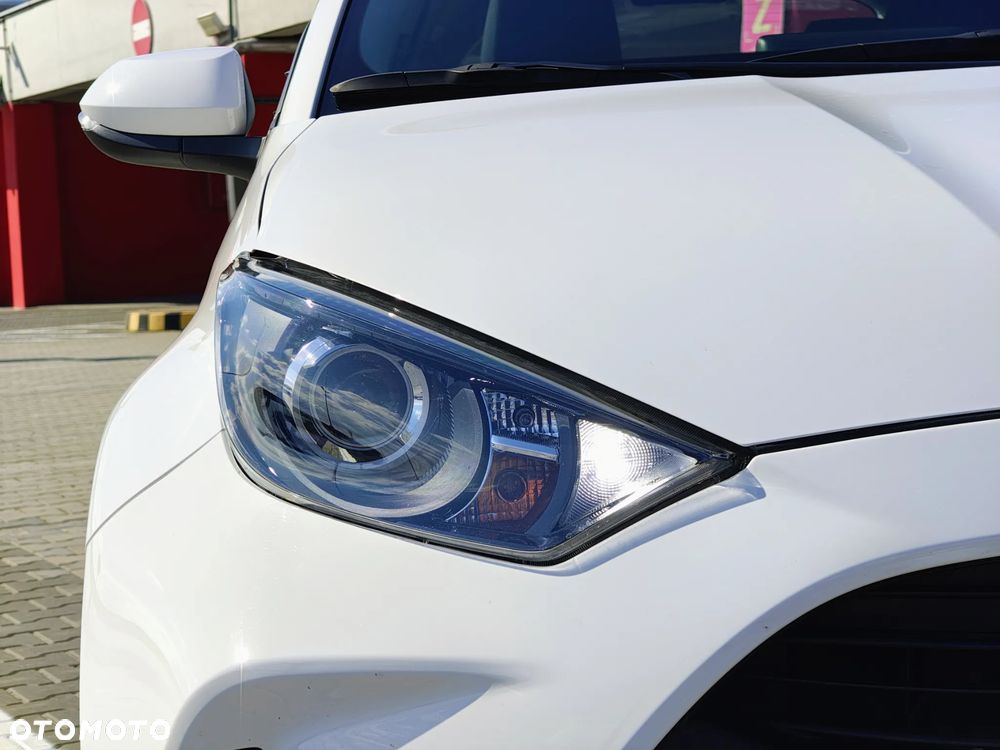 Toyota Yaris 1.0 Comfort - 13