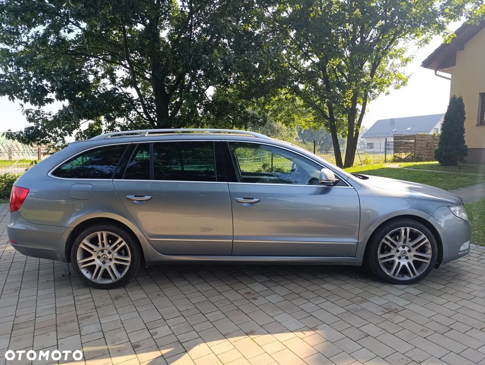 Skoda Superb 2.0 TDI Elegance DSG - 3