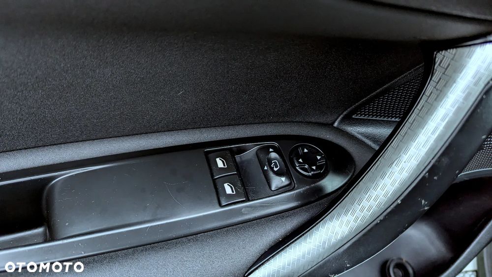 Citroën DS4 VTi 120 Urban Show - 34