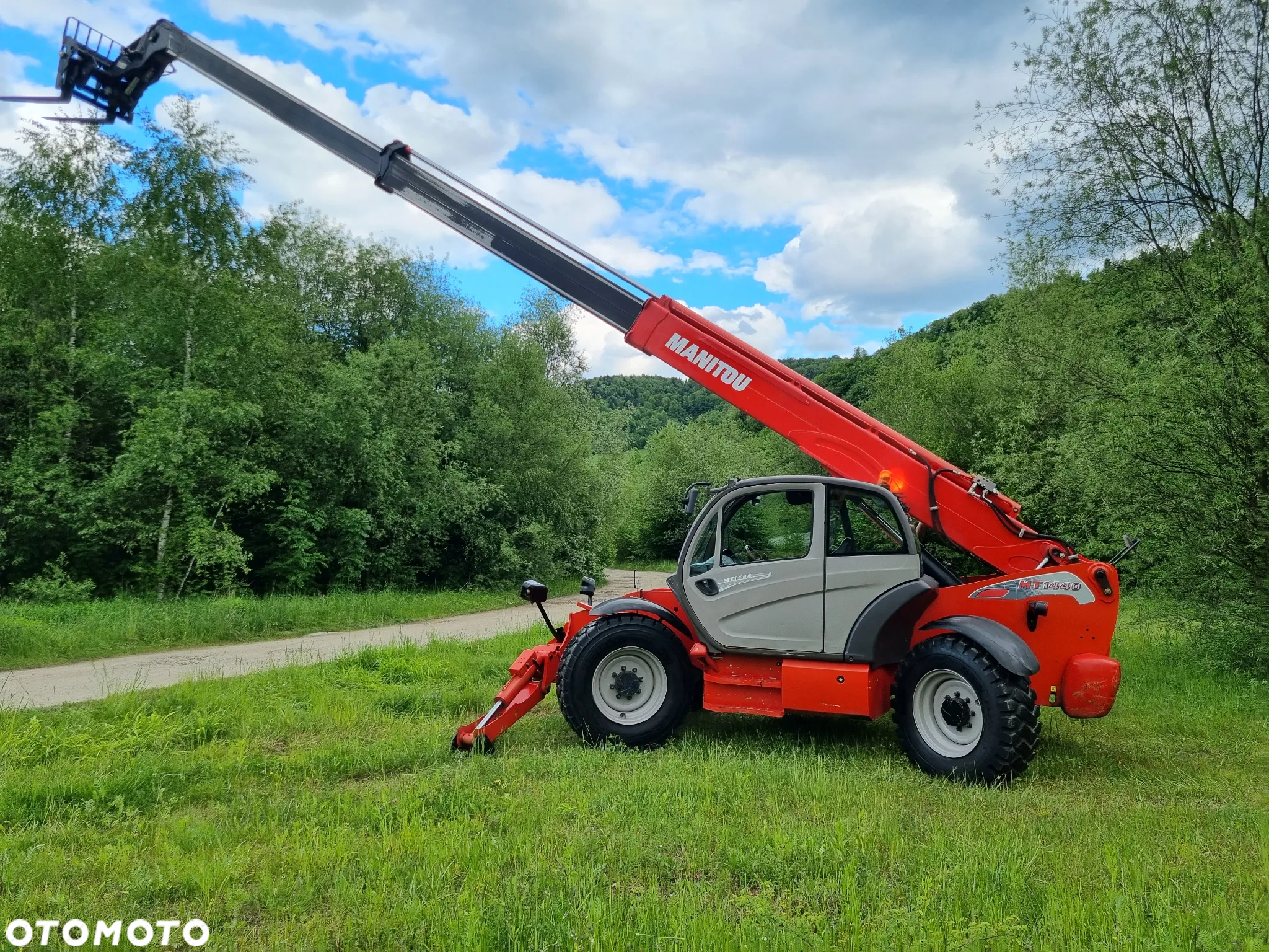 Manitou Ładowarka teleskopowa MT1440 JakNowa 2015r z Norwegii niski przebieg 3100 mtg Oryginał 14 metrów PERKINS SILNIK - 5