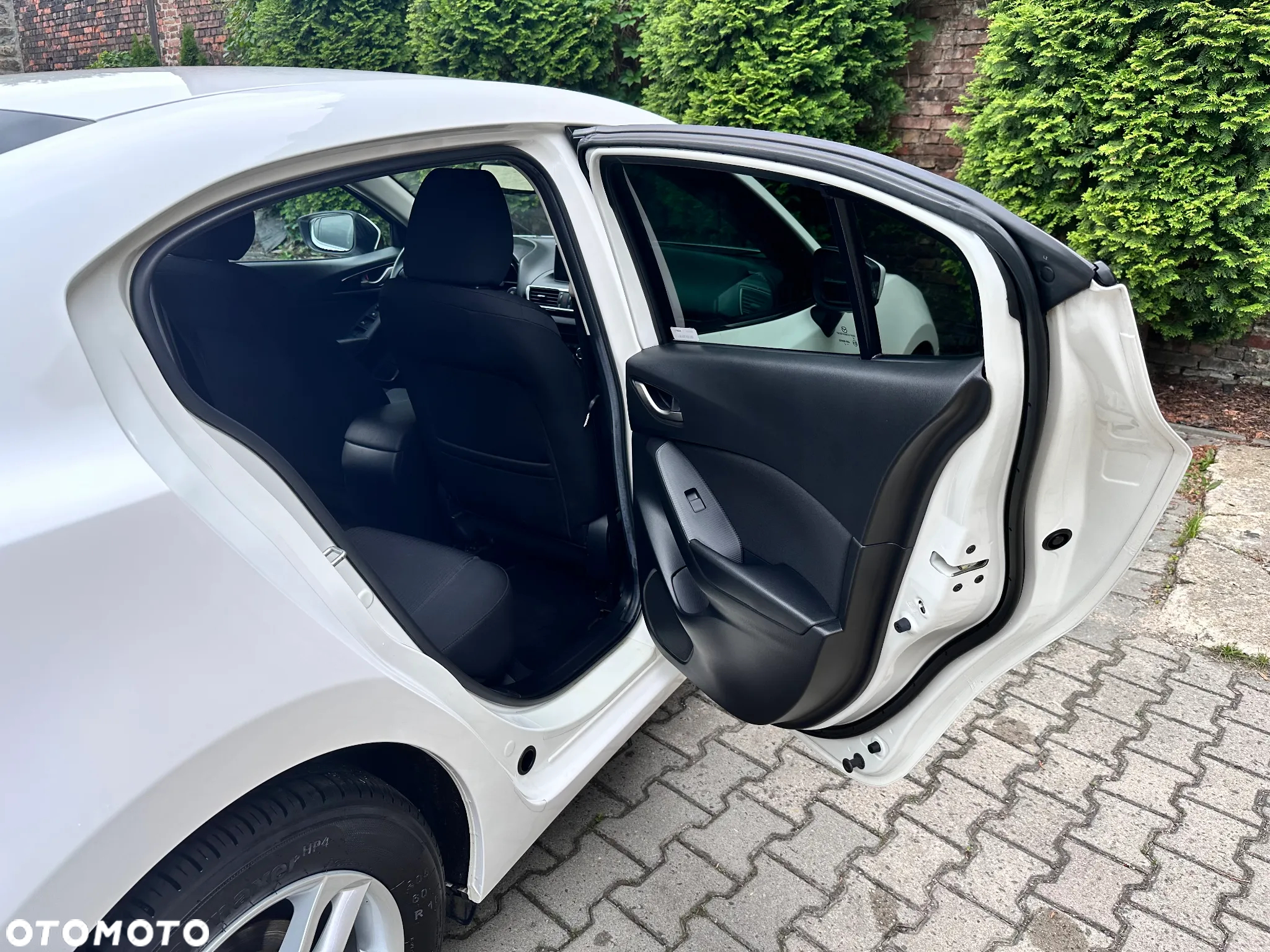 Mazda 3 2.0 Skyenergy EU6 - 23