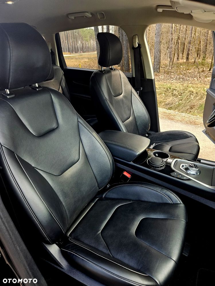 Ford S-Max 2.0 EcoBlue Titanium - 5