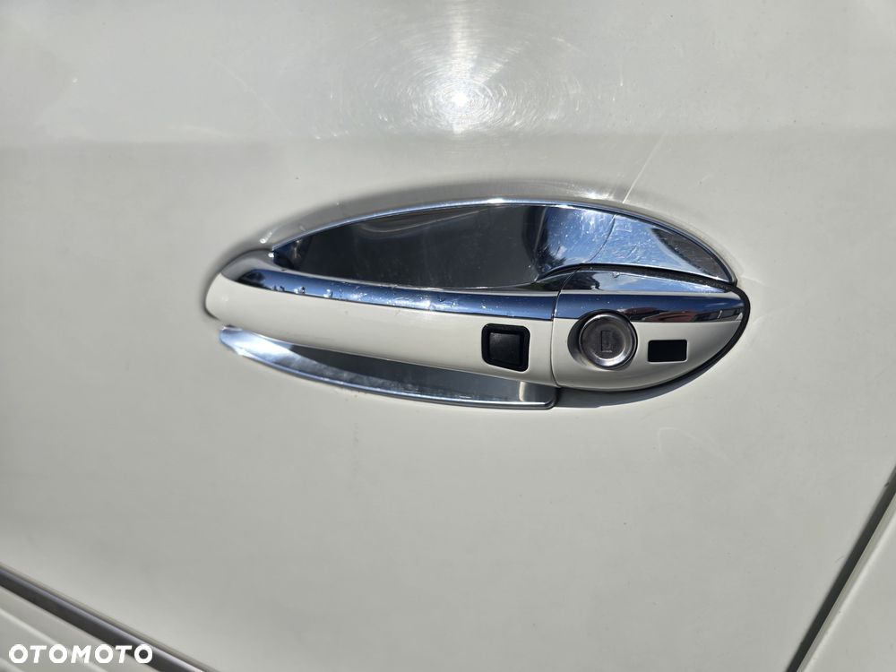 Mercedes-Benz GL 500 - 33