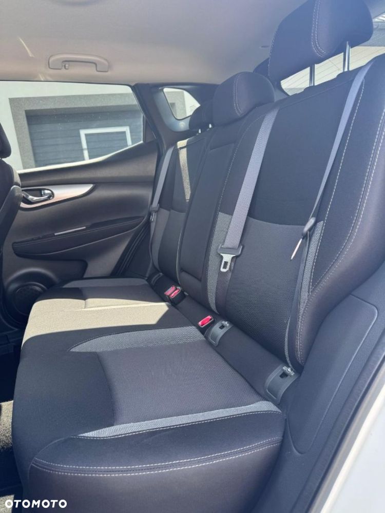 Nissan Qashqai - 24
