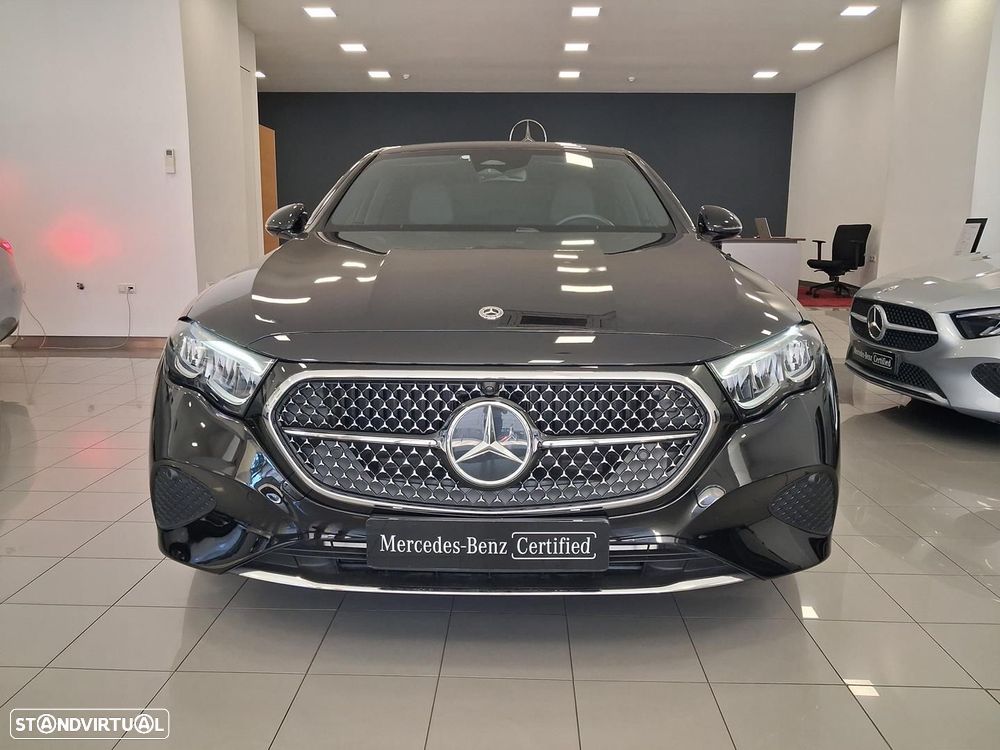 Mercedes-Benz E 220 d Avantgarde - 3