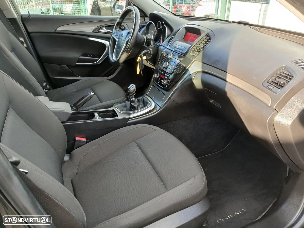 Opel Insignia Sports Tourer 2.0 CDTi Edition S/S - 24