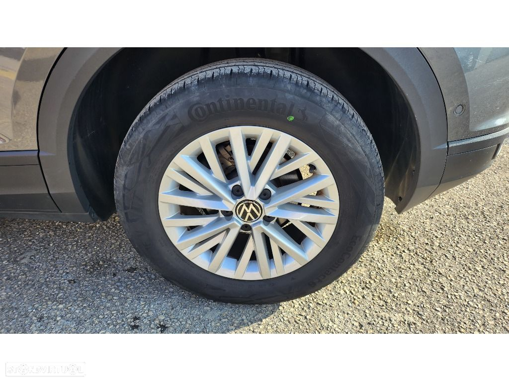 VW T-Roc 2.0 TDI Urban - 25