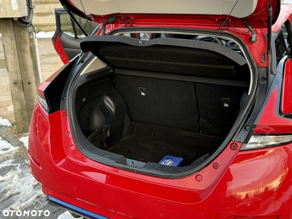 Nissan Leaf 40kWh N-Connecta - 24