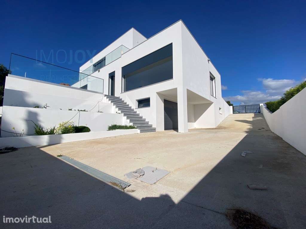 Moradia T4 com Piscina no Espartal em Aljezur - Grande imagem: 2/60