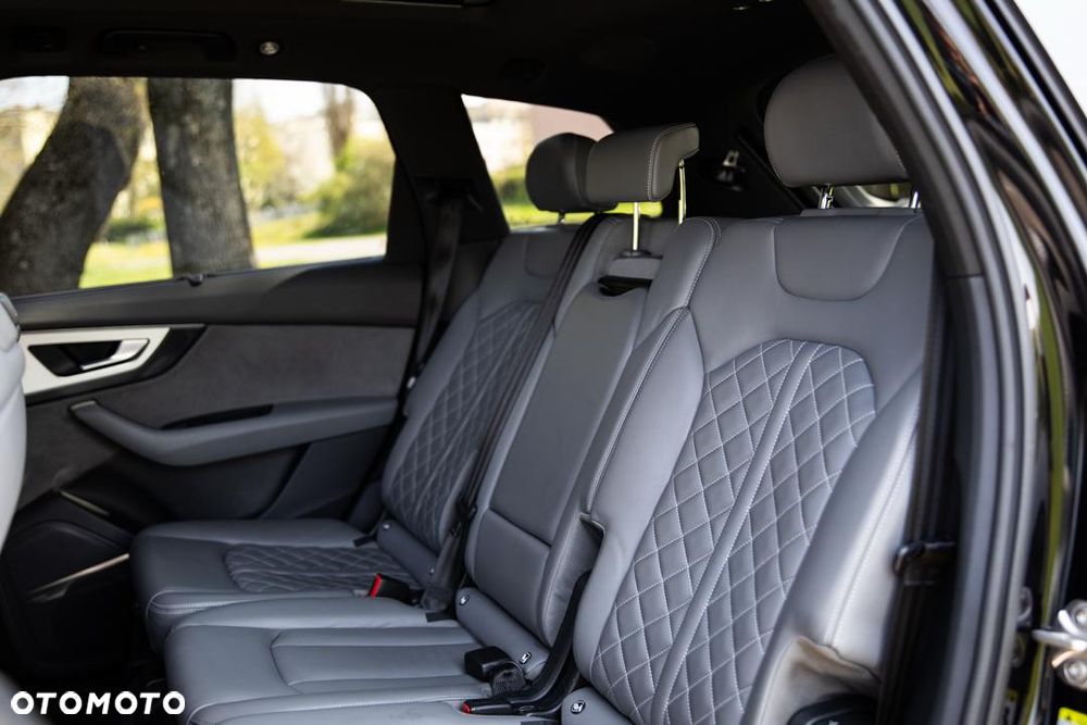 Audi SQ7 4.0 TDI Quattro Tiptronic - 9