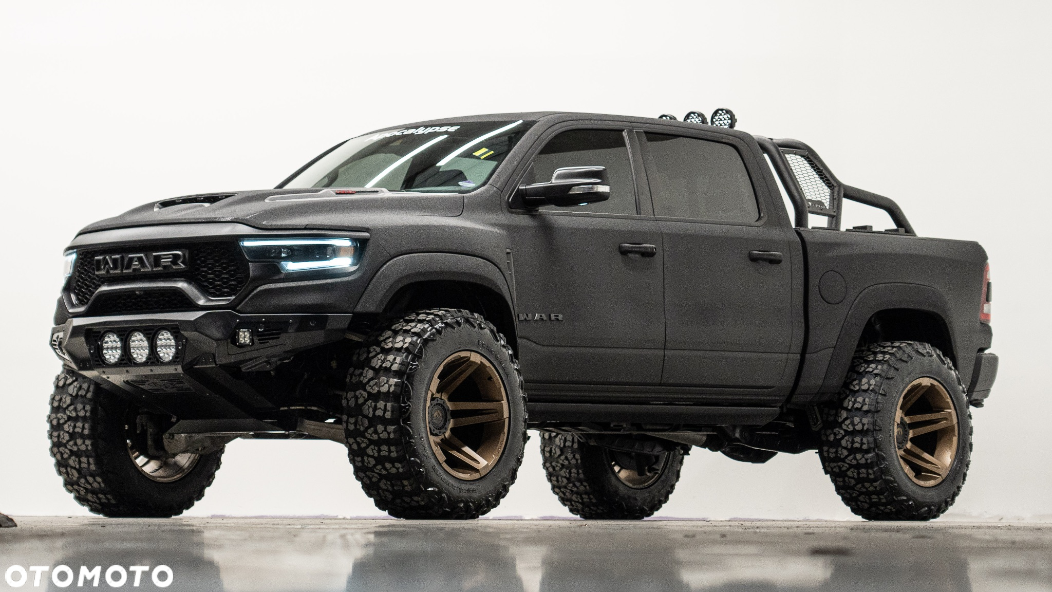 RAM 1500 TRX - 24