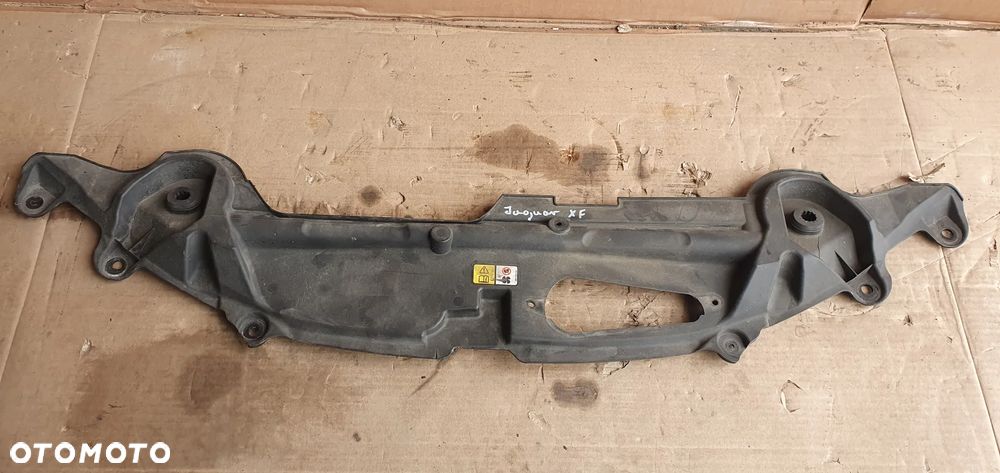 Osłona pasa przedniego przód górna Jaguar XF X250 8X23-8A303-CD - 4