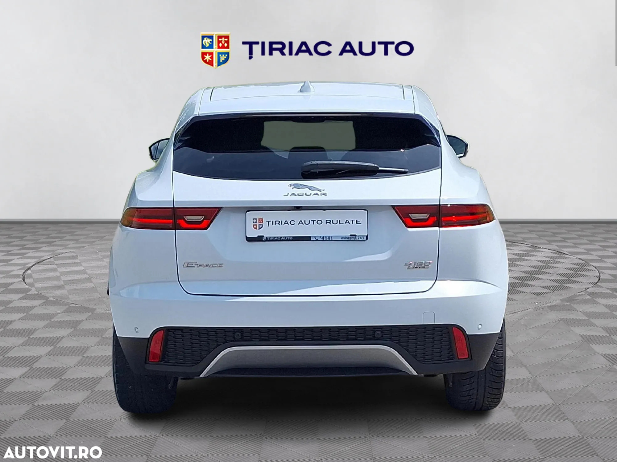 Jaguar E-Pace - 5