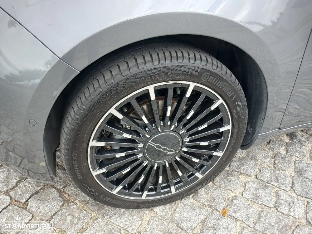 Fiat 500e C La Prima by Bocelli - 6